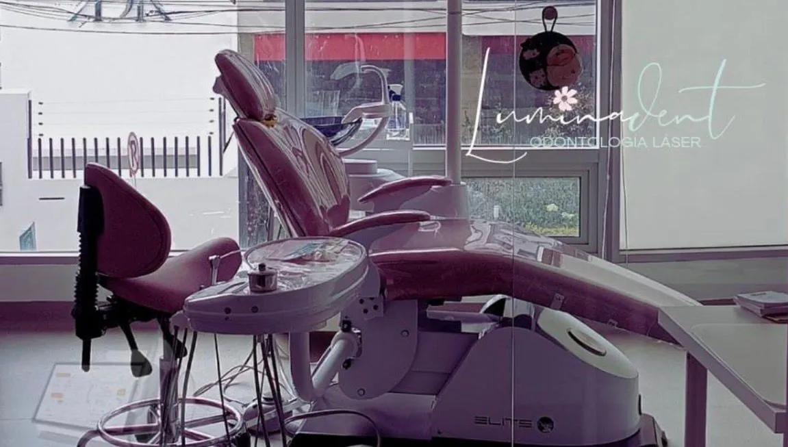 Interior del consultorio DoctorLáser en Bogotá